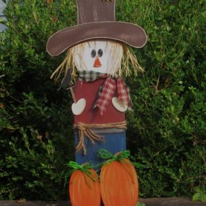 Standing Scarecrow Wooden Cutout Kit