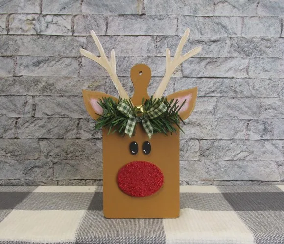 Mini Cutting Board Reindeer Craft Kit