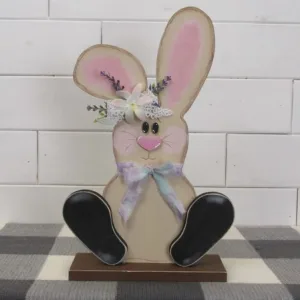 Wooden Sitting Betty Bunny